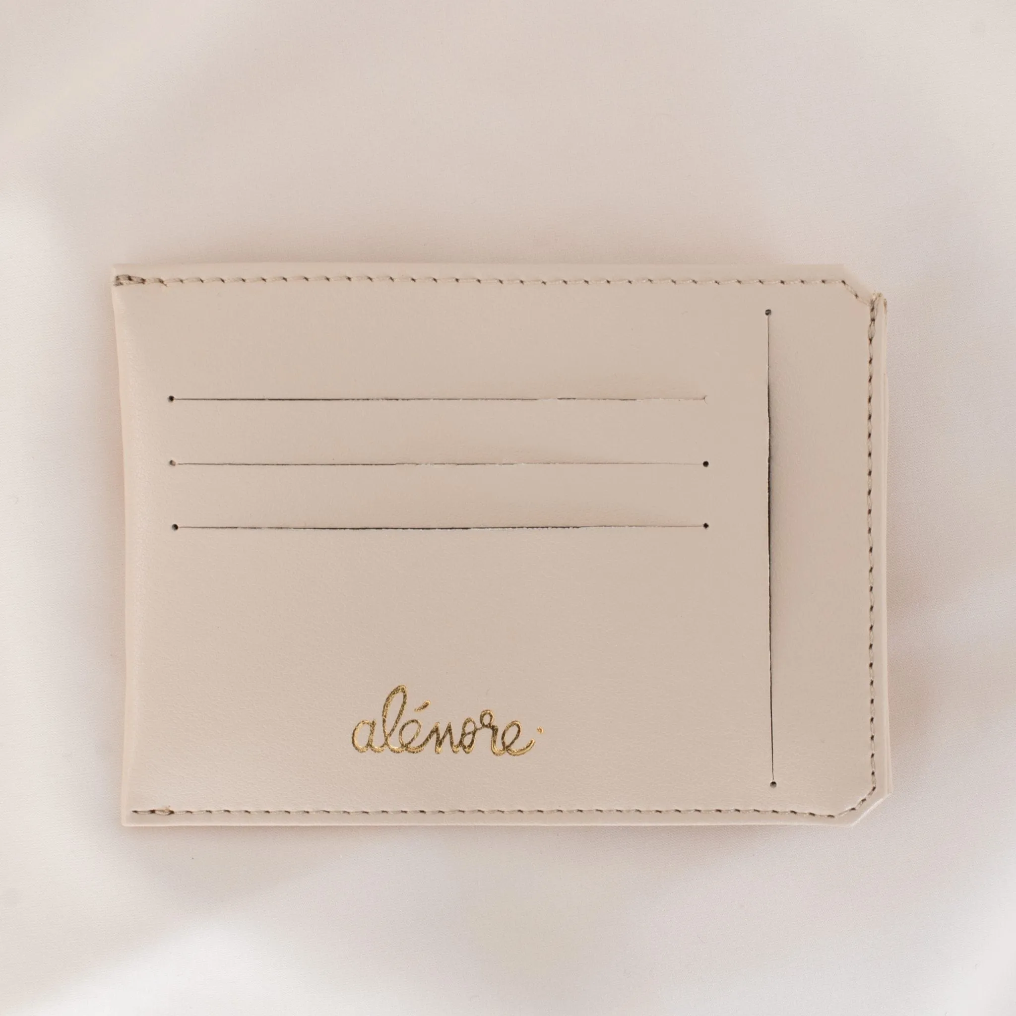 Jasmin Vegan Apple Leather Compact Wallet | Nude