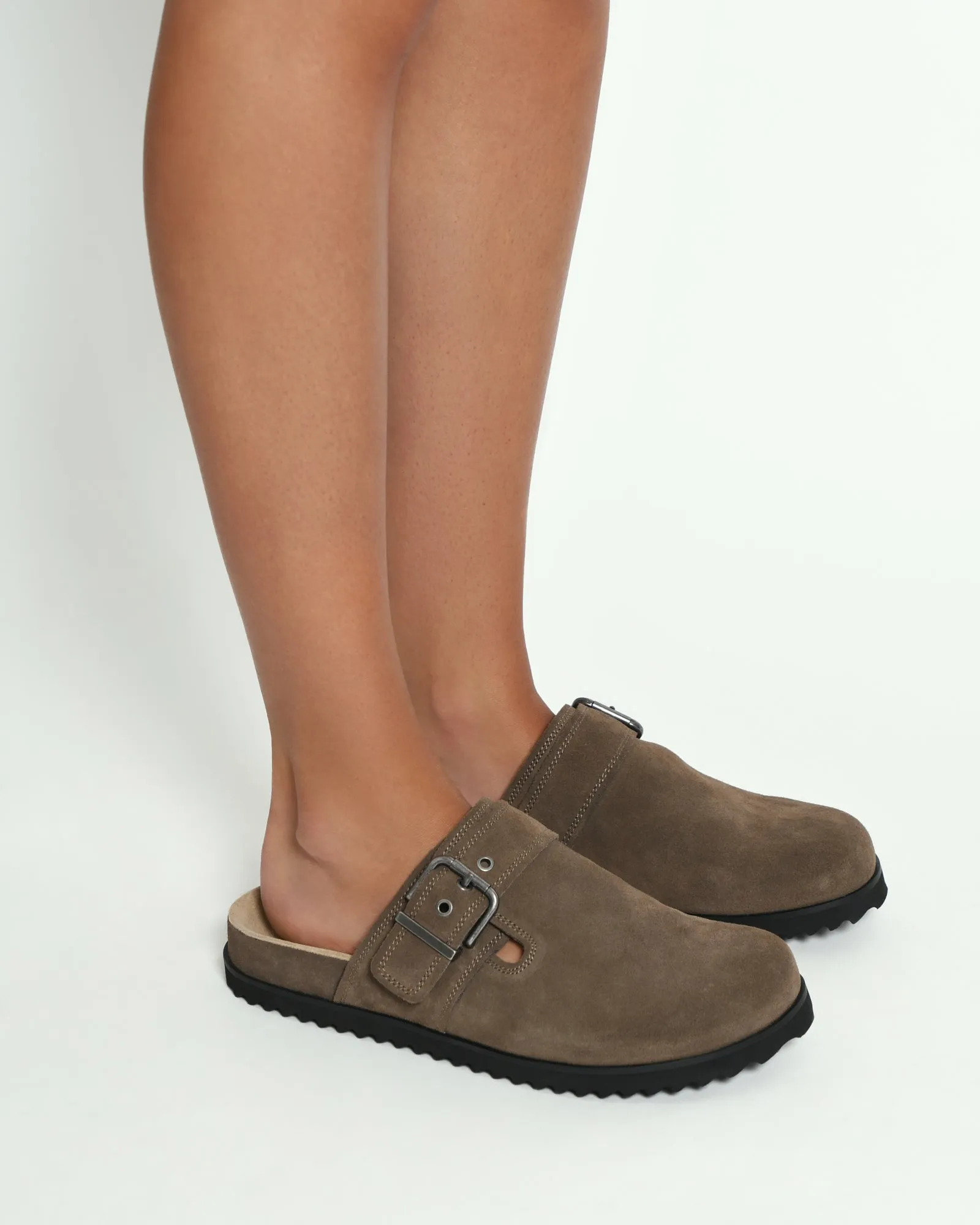 JUNO CASUAL FLATS KHAKI SUEDE