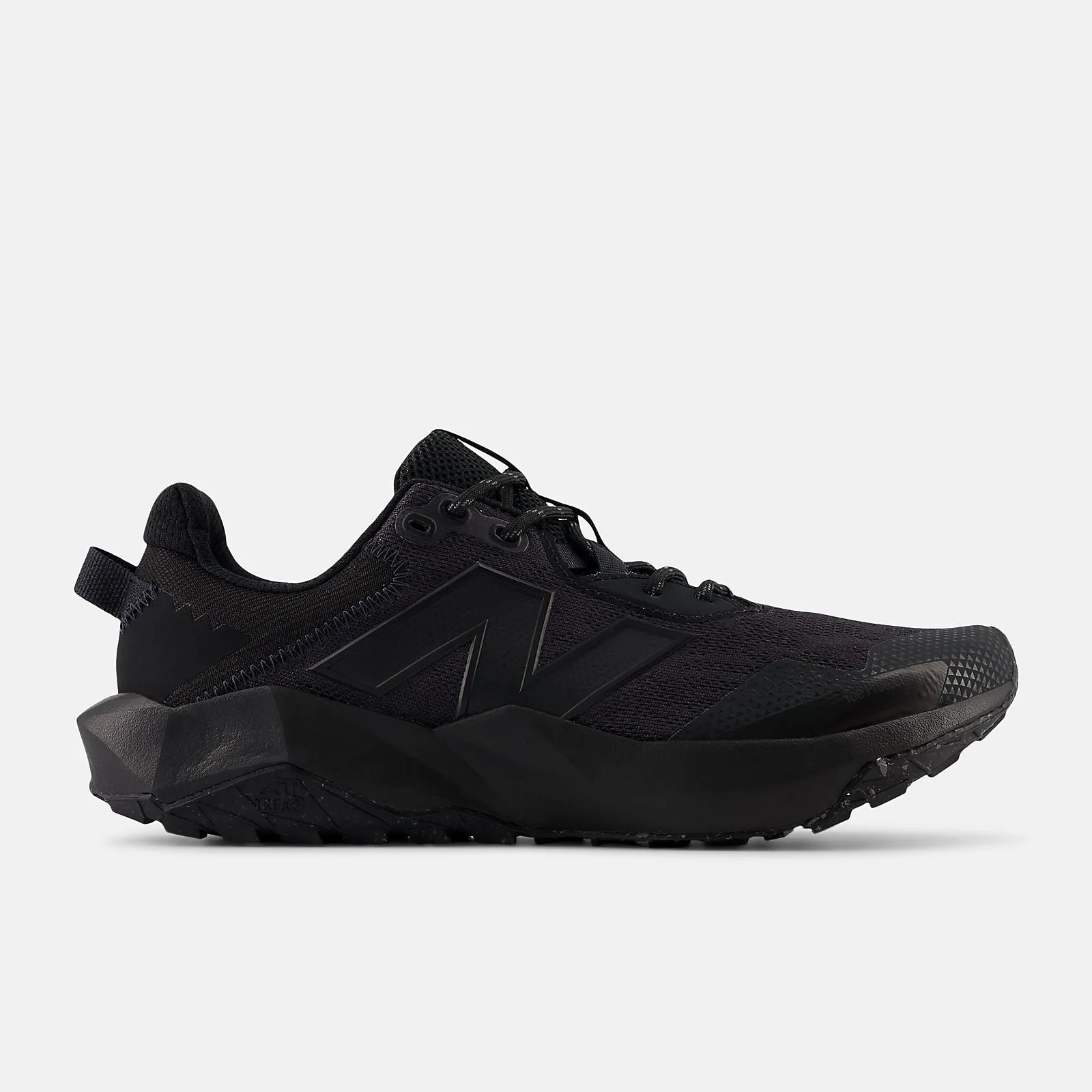 NEW BALANCE MEN'S DYNASOFT NITREL V6 TRIPLE BLACK TRAIL SHOES